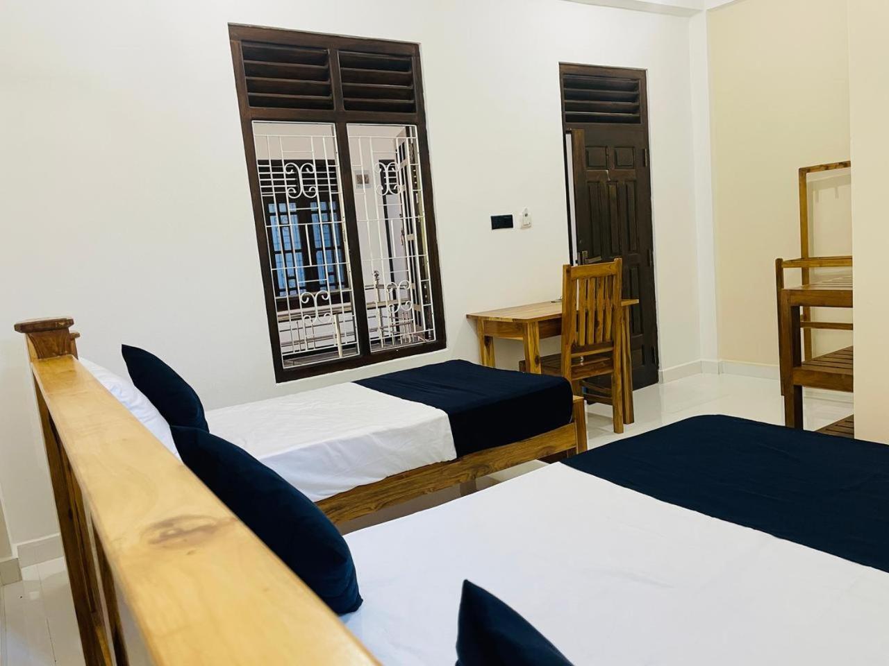 Natraj Guest House Trincomalee Exterior photo
